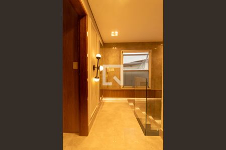 Casa de condomínio à venda com 230m², 3 quartos e 2 vagasHall