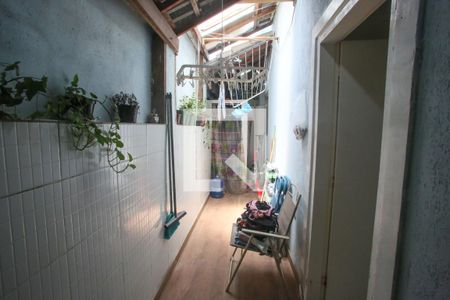 Casa de condomínio à venda com 110m², 3 quartos e 1 vagaÁrea de Serviço