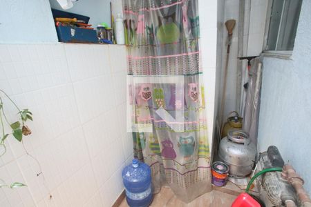 Casa de condomínio à venda com 110m², 3 quartos e 1 vagaÁrea de Serviço