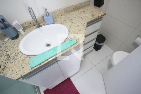 Casa de condomínio à venda com 110m², 3 quartos e 1 vagaBanheiro da Suíte