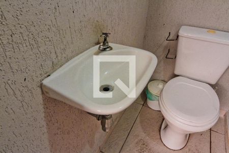 Casa de condomínio à venda com 145m², 3 quartos e 2 vagasÁrea externa - lavabo
