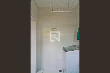 Casa de condomínio à venda com 145m², 3 quartos e 2 vagasÁrea de Serviço