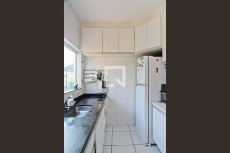 Casa de condomínio à venda com 145m², 3 quartos e 2 vagasCozinha