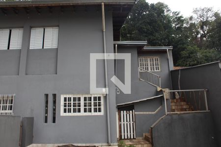 Casa de condomínio para alugar com 220m², 4 quartos e 4 vagasÁrea Externa