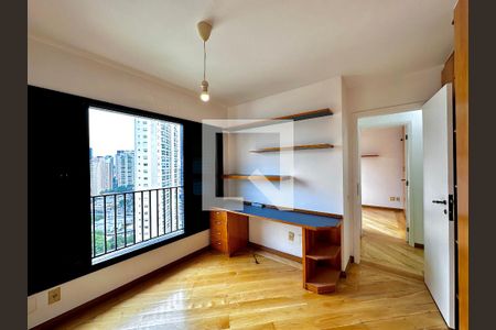 Apartamento para alugar com 127m², 3 quartos e 2 vagas Apartamento para alugar com 127m², 3 quartos e 2 vagasQuarto 2