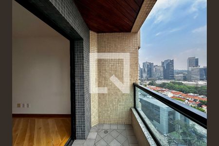 Apartamento para alugar com 127m², 3 quartos e 2 vagas Apartamento para alugar com 127m², 3 quartos e 2 vagasSacada Suíte