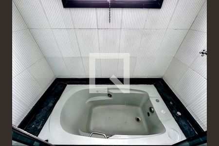 Apartamento para alugar com 127m², 3 quartos e 2 vagas Apartamento para alugar com 127m², 3 quartos e 2 vagasBanheiro Suíte