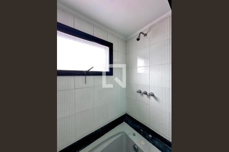 Apartamento para alugar com 127m², 3 quartos e 2 vagas Apartamento para alugar com 127m², 3 quartos e 2 vagasBanheiro Suíte