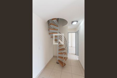 Apartamento à venda com 116m², 3 quartos e 1 vagaEscadas