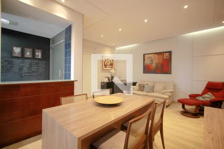 Apartamento à venda com 85m², 2 quartos e 1 vagaSala
