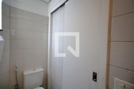 Apartamento à venda com 85m², 2 quartos e 1 vagaBanheiro da Suíte