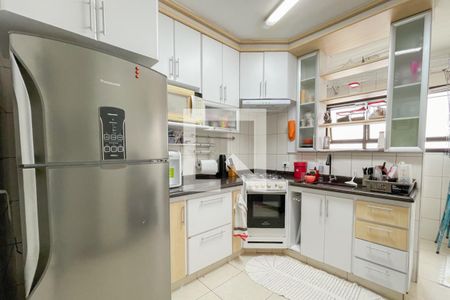 Apartamento à venda com 95m², 3 quartos e 2 vagasCozinha