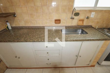 Apartamento à venda com 114m², 2 quartos e sem vagaCozinha