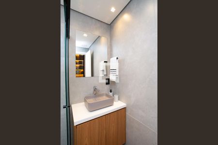 Apartamento à venda com 154m², 3 quartos e 3 vagas Apartamento à venda com 154m², 3 quartos e 3 vagasBanheiro da Suíte 2