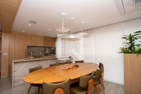 Apartamento à venda com 154m², 3 quartos e 3 vagas Apartamento à venda com 154m², 3 quartos e 3 vagasVaranda gourmet