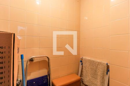 Apartamento à venda com 67m², 2 quartos e 1 vagaBanheiro de Serviço