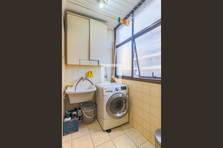 Apartamento à venda com 67m², 2 quartos e 1 vagaÁrea de Serviço