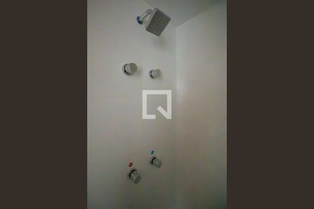 Banheiro da Suíte de apartamento para alugar com 2 quartos, 50m² em Alcântara, São Gonçalo