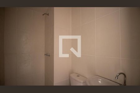 Casa à venda com 62m², 2 quartos e 1 vaga Casa à venda com 62m², 2 quartos e 1 vagaBanheiro Social