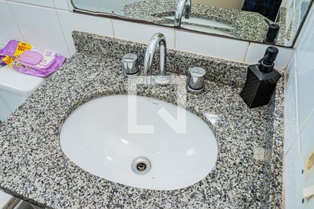 Apartamento à venda com 65m², 3 quartos e 1 vaga Apartamento à venda com 65m², 3 quartos e 1 vagaBanheiro