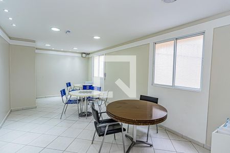 Apartamento à venda com 65m², 3 quartos e 1 vaga Apartamento à venda com 65m², 3 quartos e 1 vagaÁrea comum -Sala de jogos