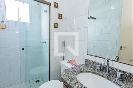 Apartamento à venda com 65m², 3 quartos e 1 vaga Apartamento à venda com 65m², 3 quartos e 1 vagaBanheiro