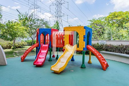 Apartamento à venda com 65m², 3 quartos e 1 vaga Apartamento à venda com 65m², 3 quartos e 1 vagaÁrea comum - Playground