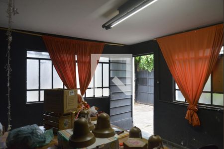 Casa à venda com 720m², 5 quartos e 3 vagasEdícula