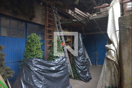 Casa à venda com 720m², 5 quartos e 3 vagasÁrea Externa