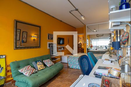 Sala/Quarto de kitnet/studio para alugar com 1 quarto, 39m² em Consolação, São Paulo