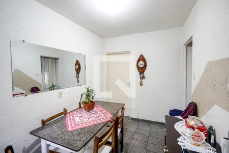 Casa à venda com 125m², 3 quartos e 1 vaga Casa à venda com 125m², 3 quartos e 1 vagaCopa