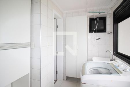 Apartamento à venda com 97m², 3 quartos e 2 vagas Apartamento à venda com 97m², 3 quartos e 2 vagasÁrea de Serviço