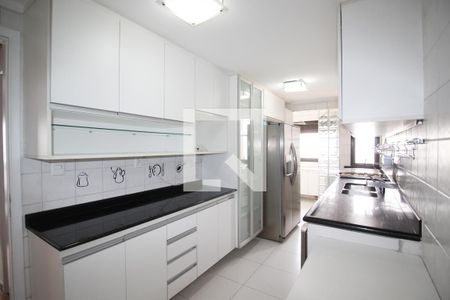 Apartamento à venda com 97m², 3 quartos e 2 vagas Apartamento à venda com 97m², 3 quartos e 2 vagasCozinha