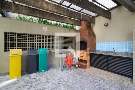 Apartamento à venda com 97m², 3 quartos e 2 vagas Apartamento à venda com 97m², 3 quartos e 2 vagasÁrea comum - Churrasqueira