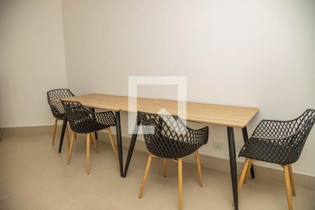 Apartamento à venda com 52m², 2 quartos e 1 vagaHome office