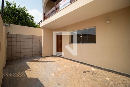 Casa para alugar com 160m², 3 quartos e 2 vagas Casa para alugar com 160m², 3 quartos e 2 vagasGaragem