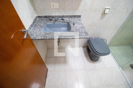 Casa para alugar com 160m², 3 quartos e 2 vagas Casa para alugar com 160m², 3 quartos e 2 vagasBanheiro