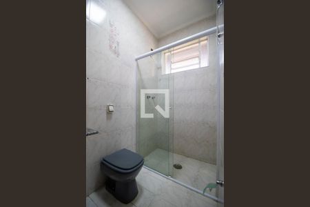 Casa para alugar com 160m², 3 quartos e 2 vagas Casa para alugar com 160m², 3 quartos e 2 vagasBanheiro