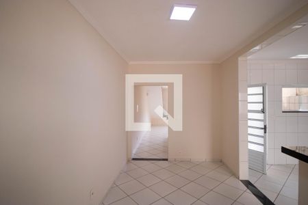 Casa para alugar com 160m², 3 quartos e 2 vagas Casa para alugar com 160m², 3 quartos e 2 vagasCopa