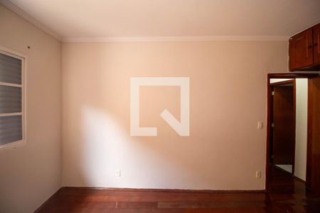Casa para alugar com 160m², 3 quartos e 2 vagas Casa para alugar com 160m², 3 quartos e 2 vagasQuarto 02