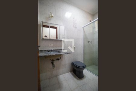 Casa para alugar com 160m², 3 quartos e 2 vagas Casa para alugar com 160m², 3 quartos e 2 vagasBanheiro