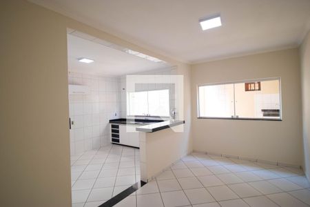 Casa para alugar com 160m², 3 quartos e 2 vagas Casa para alugar com 160m², 3 quartos e 2 vagasCopa