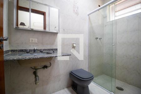 Casa para alugar com 160m², 3 quartos e 2 vagas Casa para alugar com 160m², 3 quartos e 2 vagasBanheiro