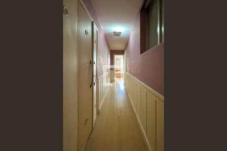 Apartamento à venda com 300m², 4 quartos e 2 vagasCorredor