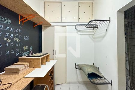 Apartamento à venda com 300m², 4 quartos e 2 vagasQuarto de Serviço