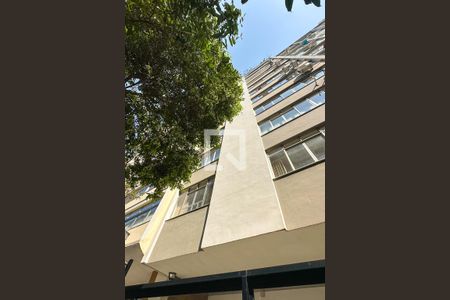 Apartamento à venda com 300m², 4 quartos e 2 vagasFachada