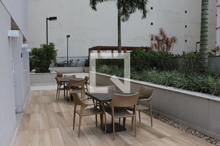 Apartamento à venda com 67m², 2 quartos e 1 vagaÁrea comum