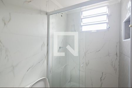 Apartamento à venda com 55m², 2 quartos e 1 vaga Apartamento à venda com 55m², 2 quartos e 1 vagaBanheiro