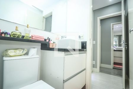 Apartamento à venda com 73m², 3 quartos e 2 vagasBanheiro da Suite