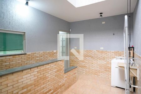 Casa à venda com 200m², 3 quartos e 5 vagasÁrea de serviço